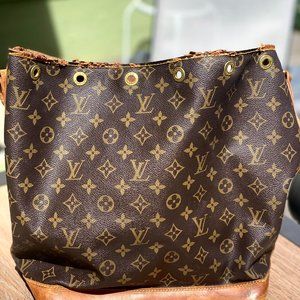 Louis Vuitton brown Bucket Noe Tote Shoulder Bag